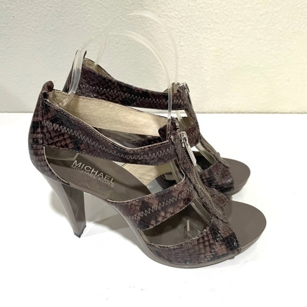MICHAEL KORS Berkeley T strap brown snakeskin peep toe zip up heel sandal size 8